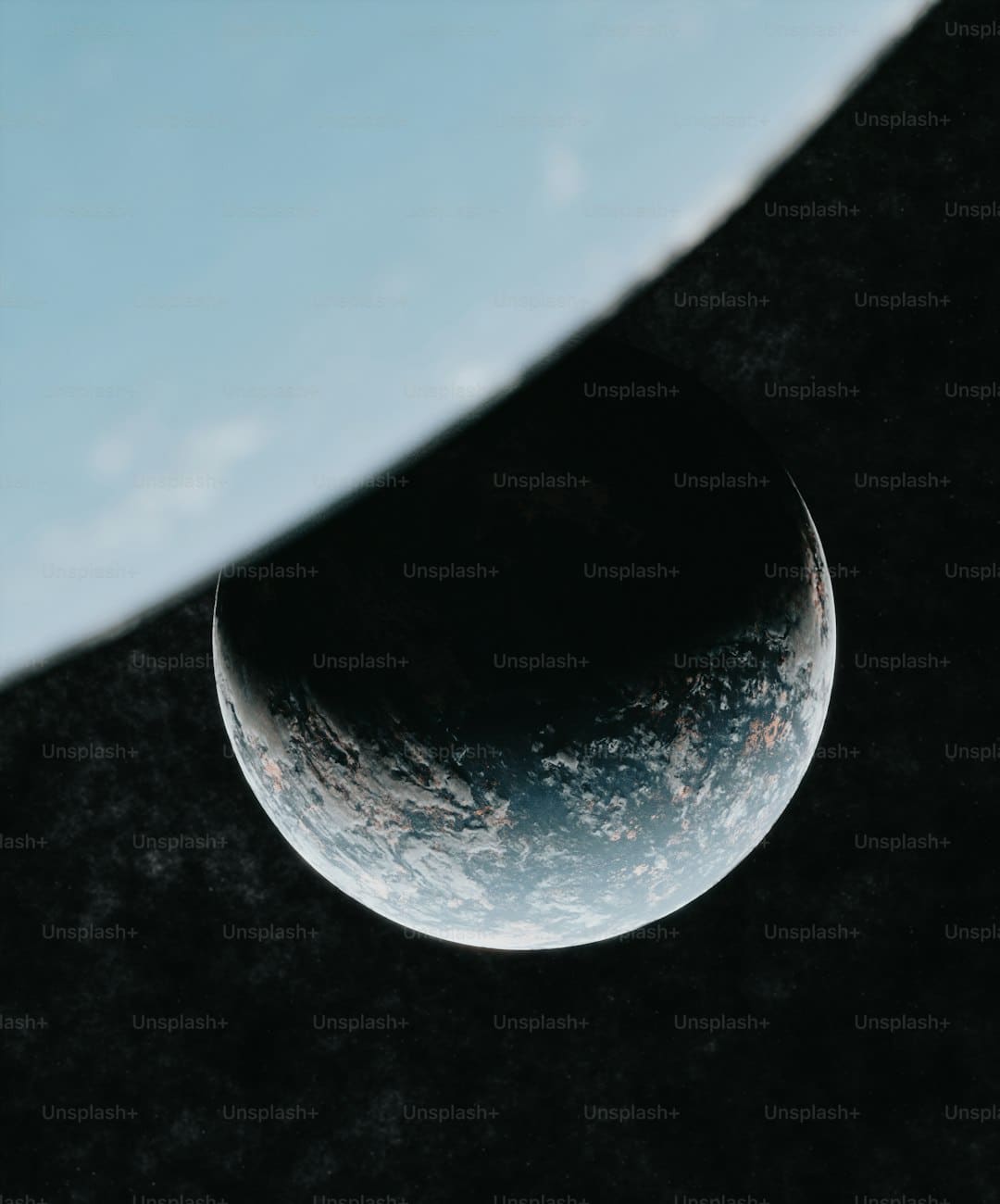 杨默依全新EP《不率直》正式官宣 首波主打曲《昙花》诠释惋惜美学
